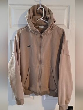 Comfrt Cloud Zip Hoodie oversized latte-colored sweatshirt Size Small
